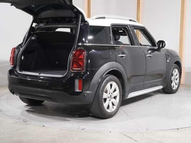 MINI COOPER CROSSOVER