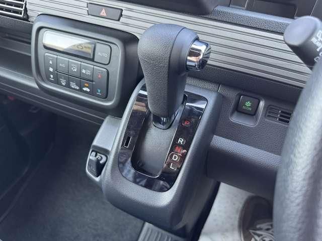 N-VAN 4WD