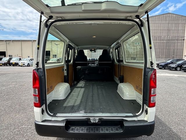 HIACE van 1.25t 2WD