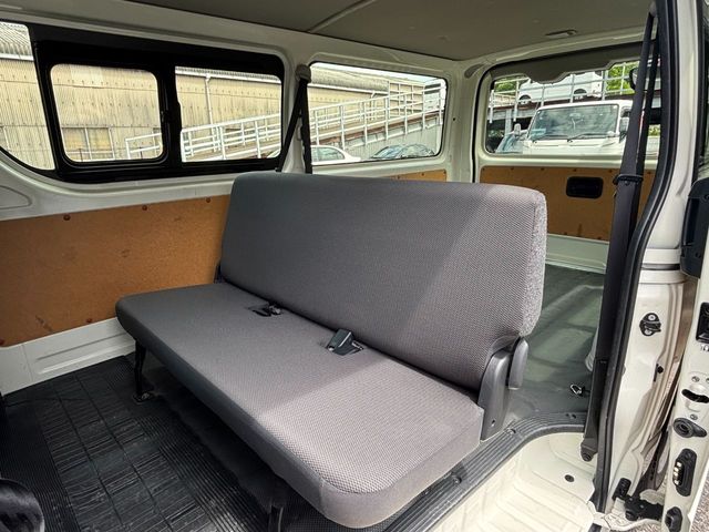 HIACE van 1.25t 2WD