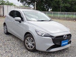 MAZDA2