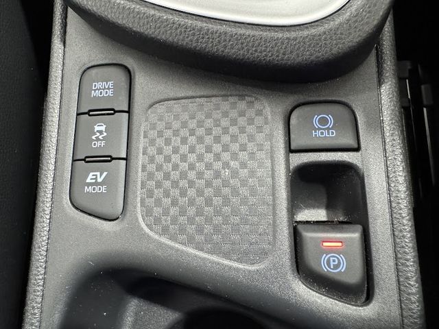 YARIS CROSS HYBRID