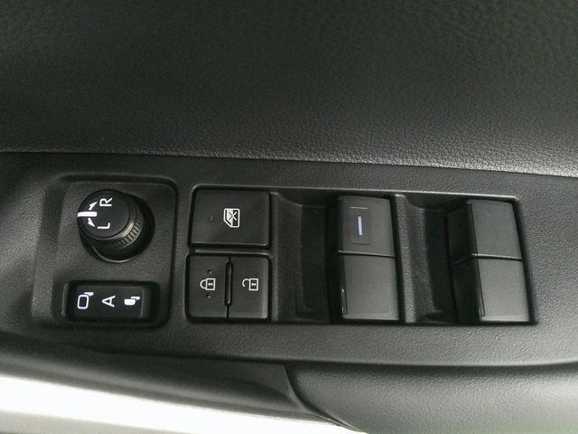 COROLLA CROSS HYBRID