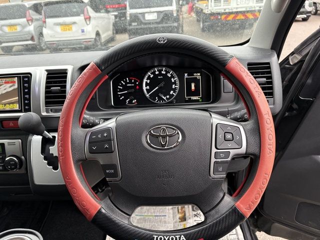 HIACE van 4WD