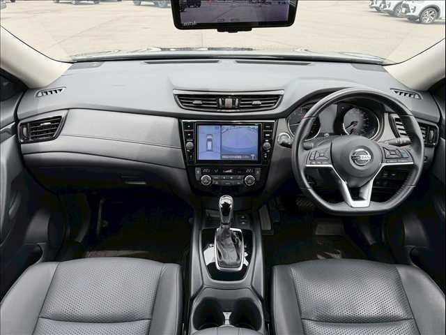 X-TRAIL 2WD