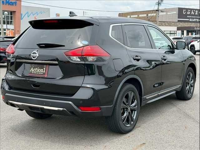 X-TRAIL 2WD