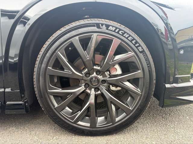 CROWN ESTATE 4WD