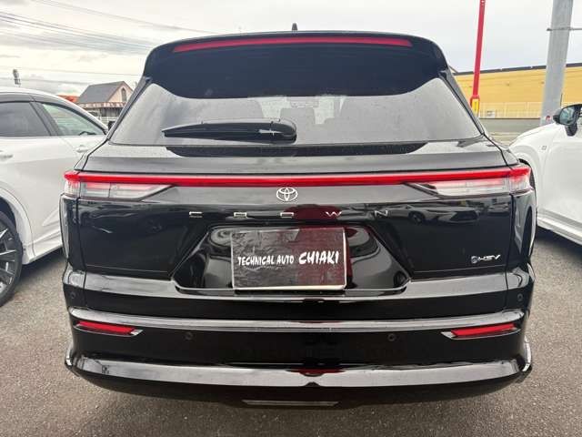 CROWN ESTATE 4WD