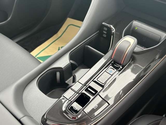 CROWN ESTATE 4WD