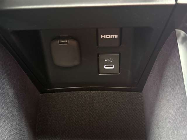 CROWN ESTATE 4WD