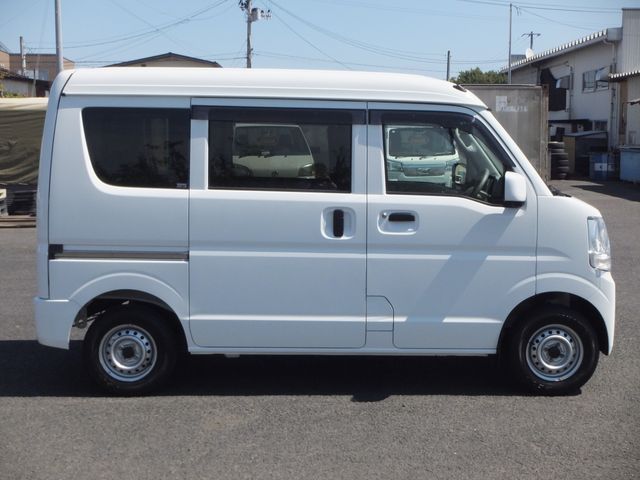 NV100 CLIPPER 4WD