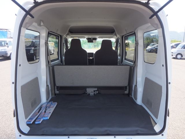 NV100 CLIPPER 4WD