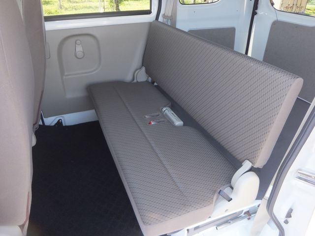 NV100 CLIPPER 4WD