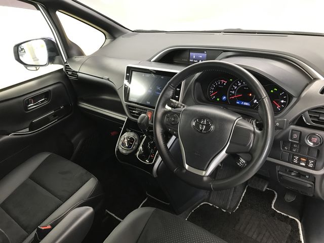 VOXY 4WD