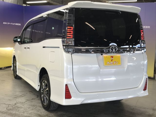 VOXY 4WD
