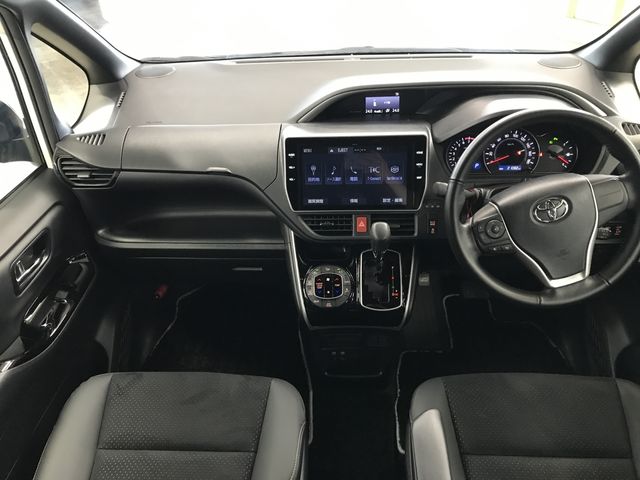 VOXY 4WD