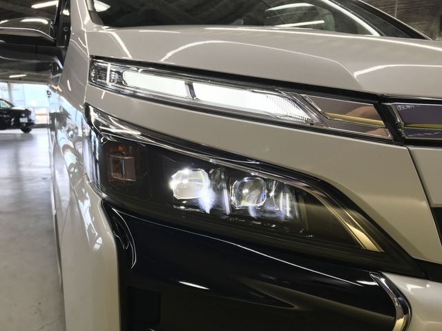 VOXY 4WD
