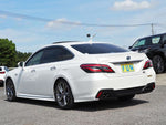 CROWN sedan hybrid