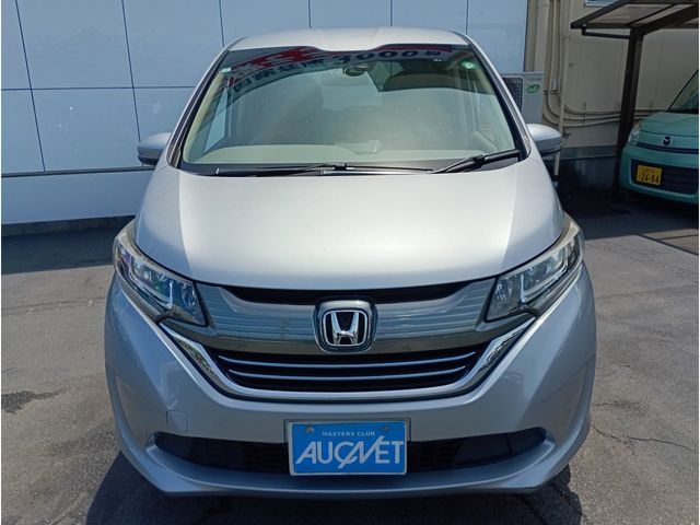 FREED HYBRID 4WD