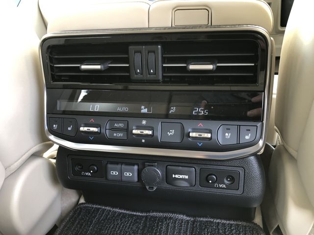 LANDCRUISER wagon