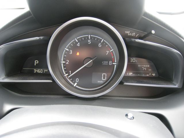 MAZDA2