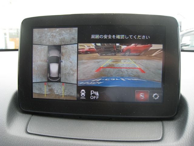 MAZDA2