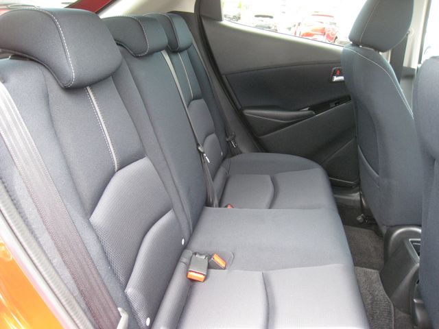 MAZDA2