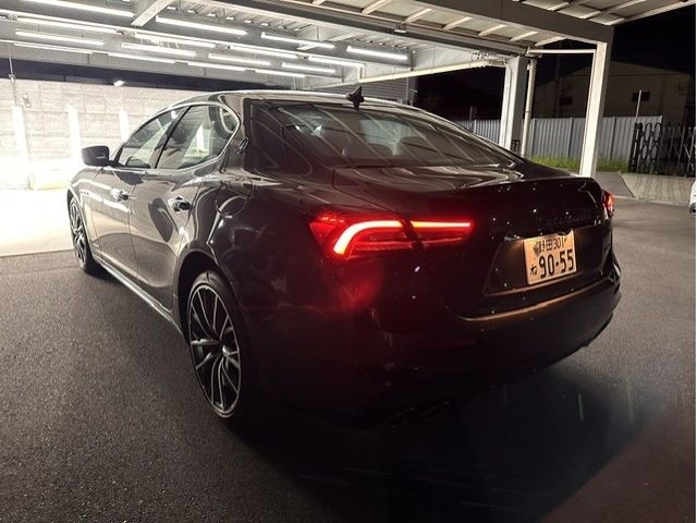 MASERATI GHIBLI Sedan