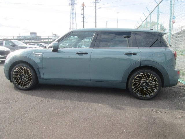 MINI COOPER D CLUBMAN