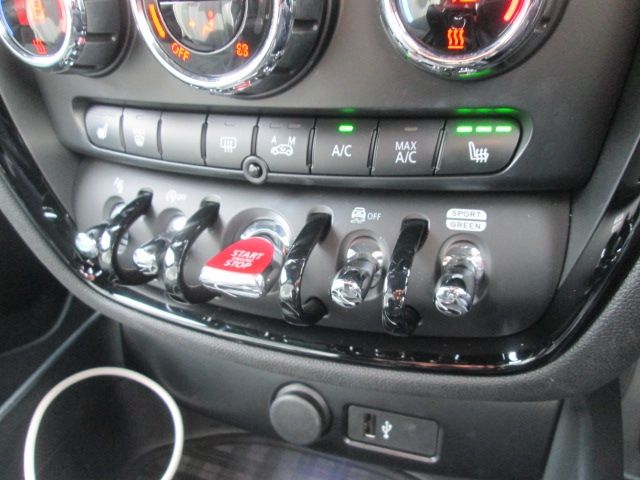 MINI COOPER D CLUBMAN