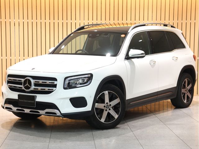 MERCEDES BENZ GLB