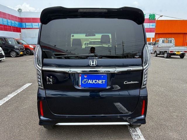 N BOX CUSTOM