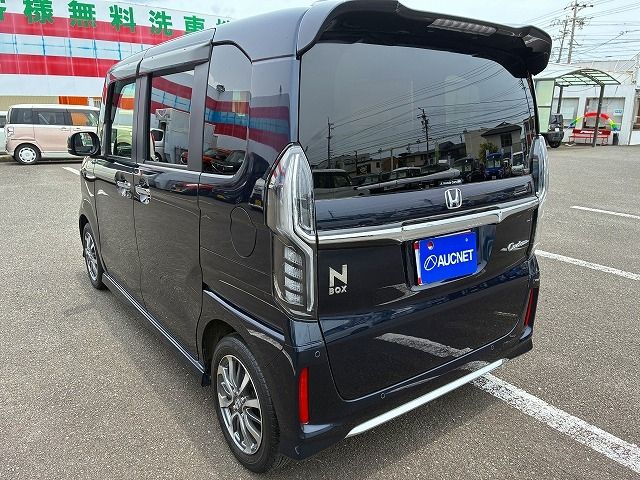 N BOX CUSTOM