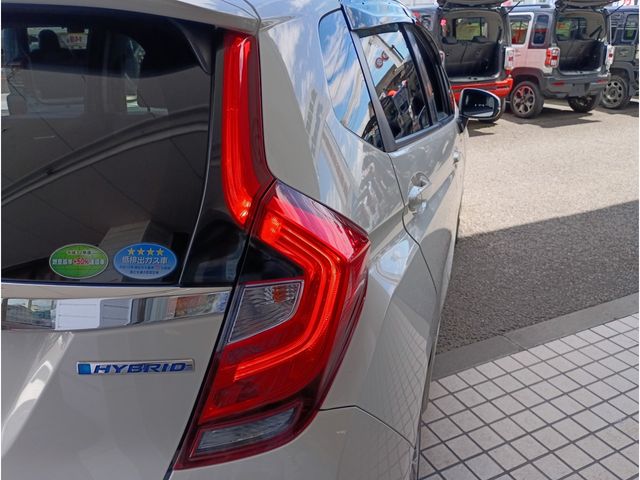 FIT HYBRID