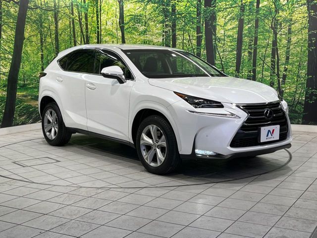 LEXUS NX200t