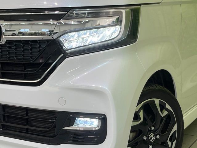 N BOX CUSTOM 4WD