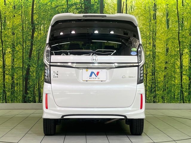 N BOX CUSTOM 4WD