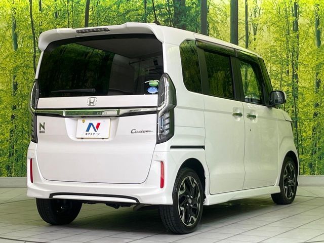 N BOX CUSTOM 4WD
