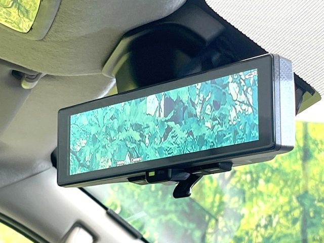 CARAVAN van 2WD