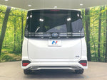 VOXY HYBRID