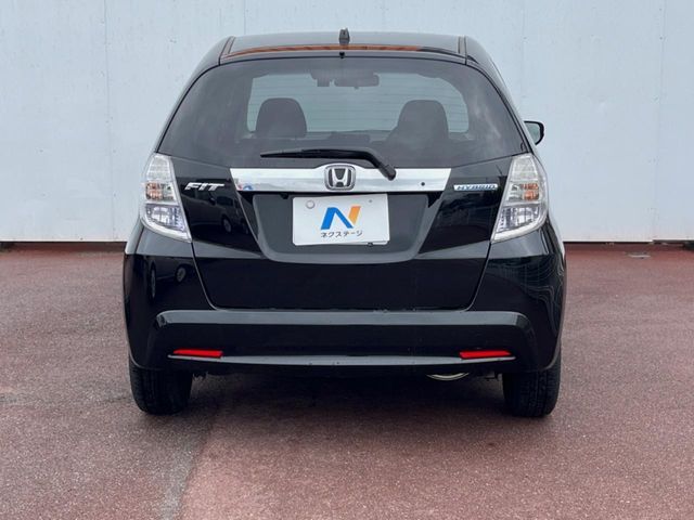 FIT HYBRID