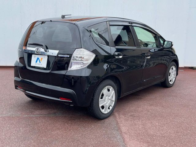 FIT HYBRID