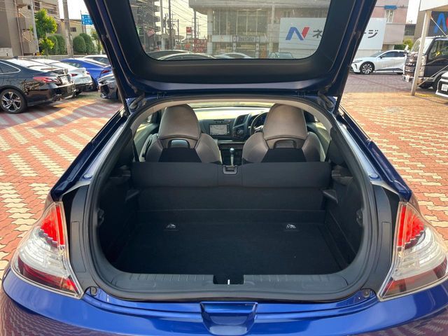 CR-Z