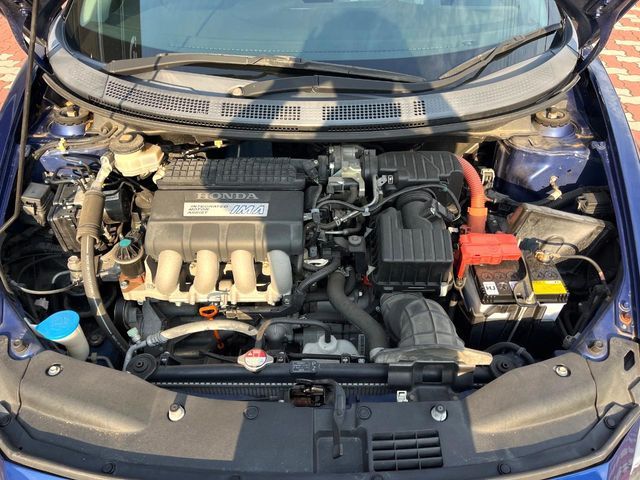 CR-Z