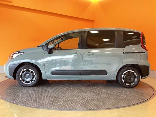 SIENTA HYBRID