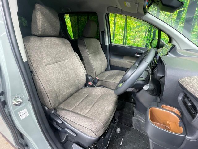 SIENTA HYBRID