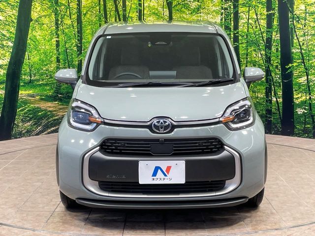 SIENTA HYBRID
