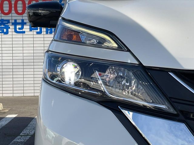 SERENA  S-HYBRID 4WD