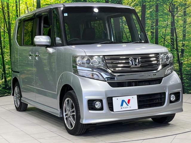 N BOX CUSTOM 4WD