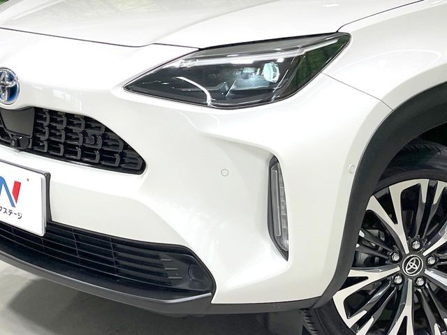 YARIS CROSS HYBRID